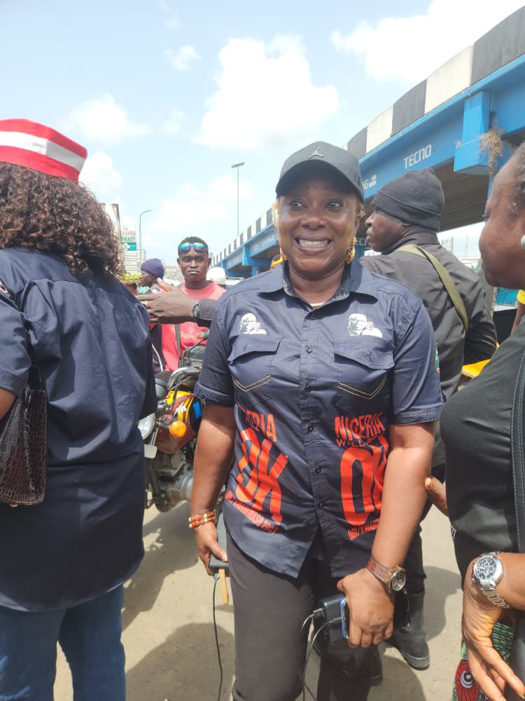 Dr Folaseye (ENT/Head &Neck Surgeon) tweet media