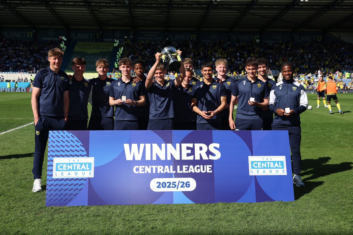 AcademyOUFC's tweet photo. Congratulations to both our Under-18s and Under-21s, who were awarded their league titles and winning medals yesterday at the Kassam🏆🥇

Both sides became champions of their respective leagues this season. The Under-21s won the Central League after their unbeaten season, whilst the Under-18s claimed the South West Youth Alliance league title💛