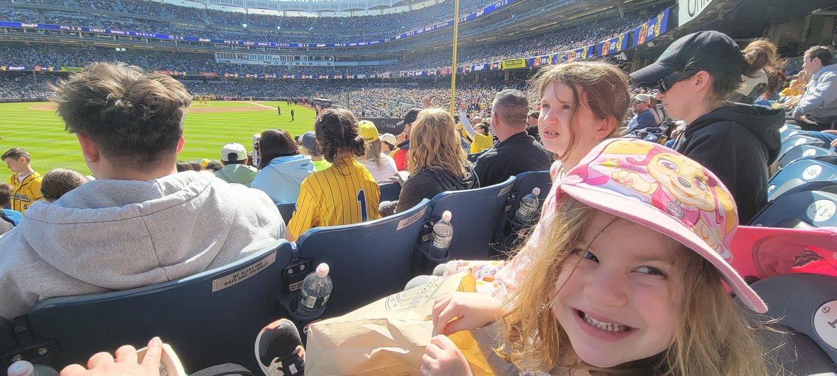 Bdrez22786's tweet photo. There is no better way to celebrate an 8th birthday than a beautiful day at Yankee Stadium watching @BananaBall_ and @TheSavBananas https://t.co/57YNYBsOl4