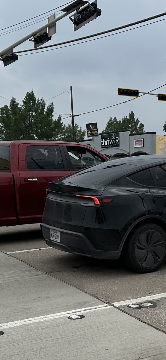 Chris Deardurff tweet media