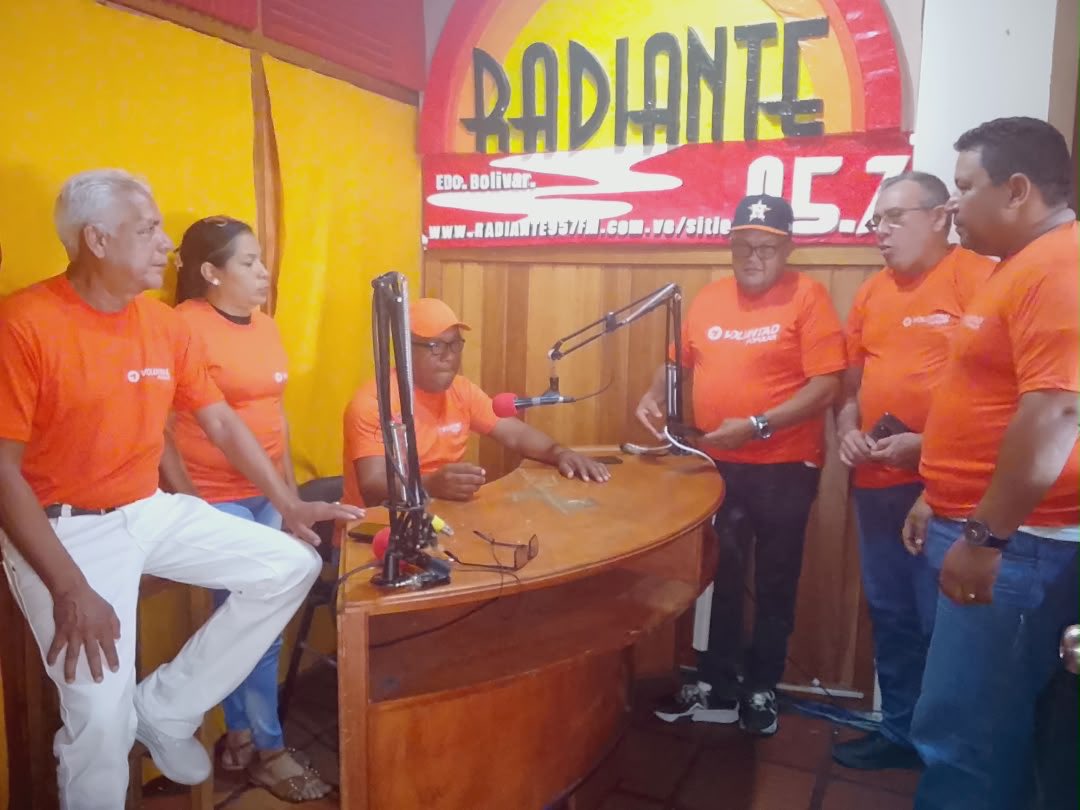 GREMIOS BOLIVAR tweet media