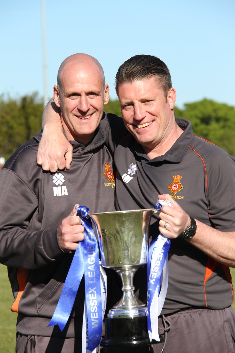 fleetlandsfc_'s tweet photo. 📸 | Here are some pictures of yesterday's celebrations.

More photos available on our website ⬇️
https://t.co/cFWkJDTqh8 https://t.co/p68o3eeFes