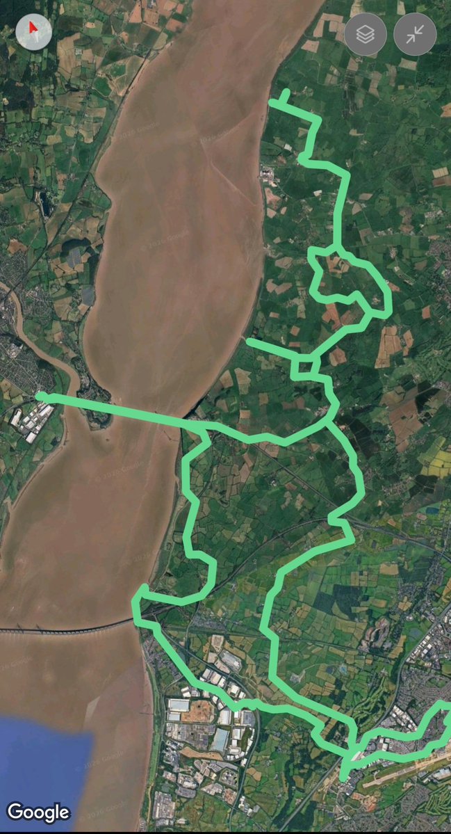 AnthonyParryUK's tweet image. Longest Bike ride yet at 47 miles 😍 Bike was awesome as always. Just need to find new exciting places to go and wander around! #GiantExploreE #cyclist #gaycyclist