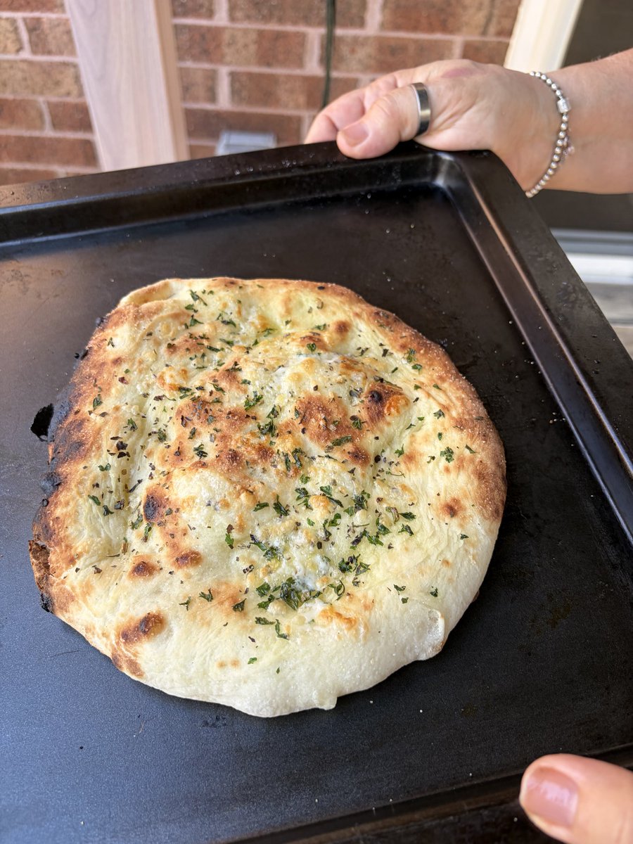 Chris Lama tweet media