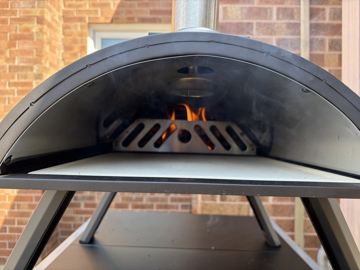 Chris Lama tweet media