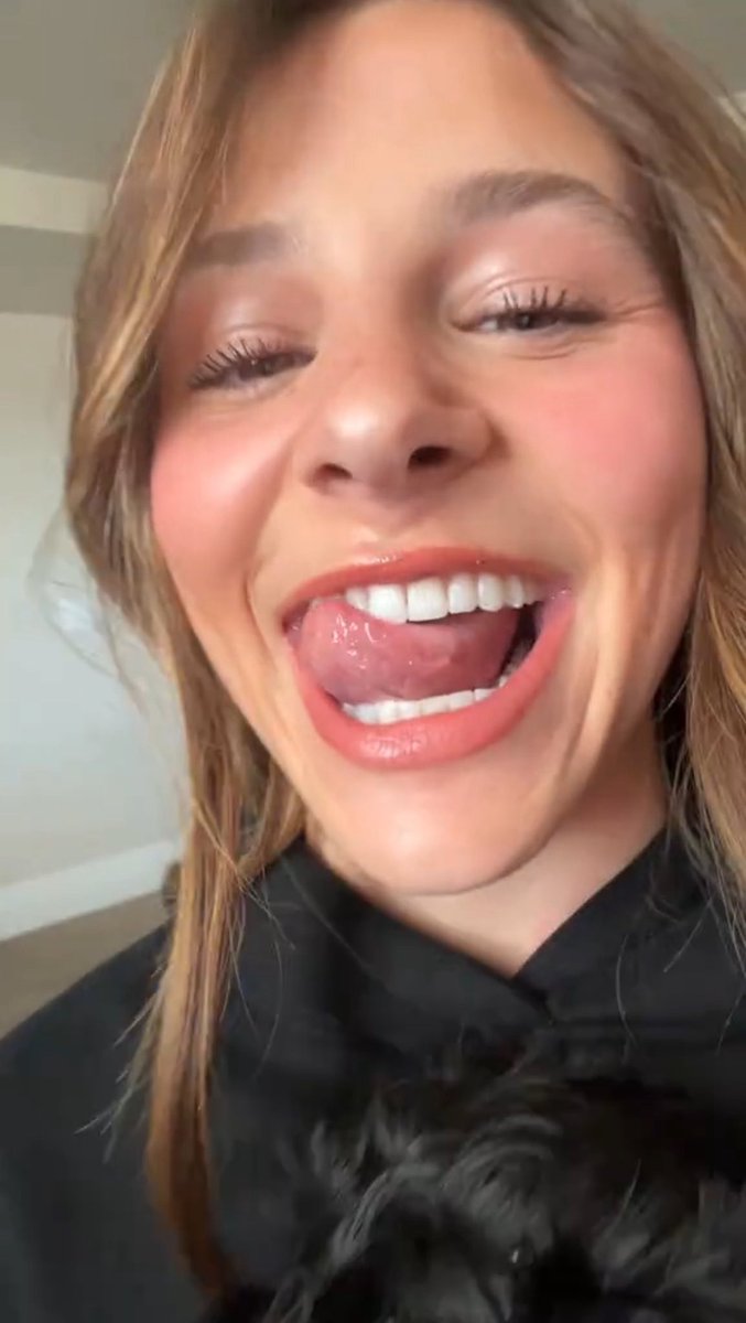 TylerGervaisi's tweet photo. Anna Frey Faceporn💦 https://t.co/cb4tAPz3Du