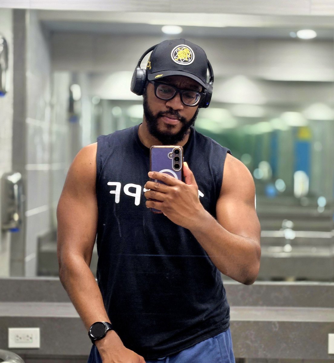 Ruff Worlock tweet media