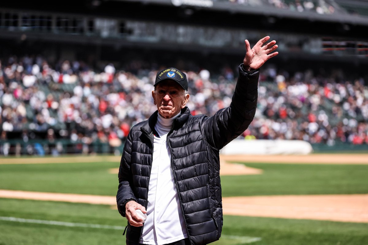 whitesox's tweet photo. 100 year-old World War II veteran Sgt. Frank Veselak threw out a first pitch and was honored as today's Hero of the Game! 👏 https://t.co/uxUMDPiAcE