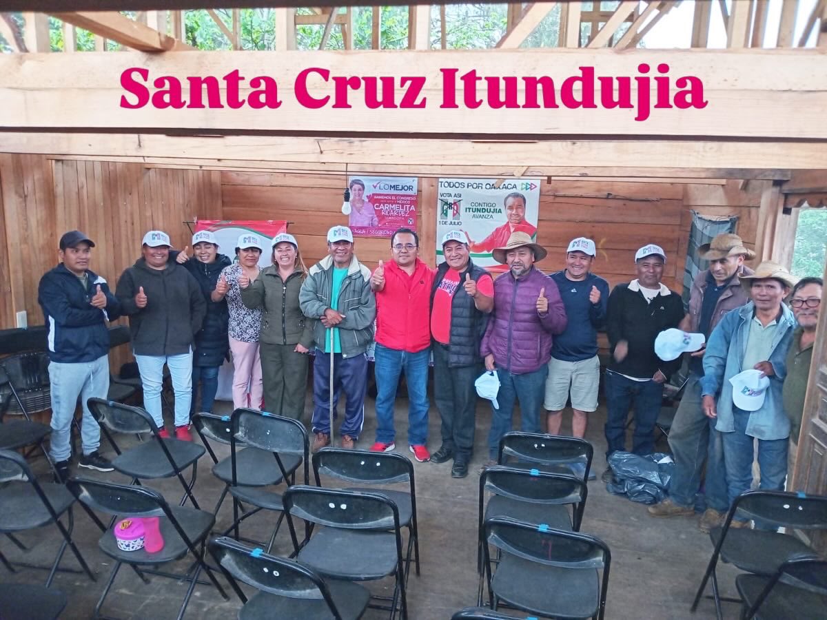 VasquezEdwin_'s tweet photo. En el PRI Oaxaca no paramos, en el PRI construimos, no tengan miedo en sumarse, el PRI es de su militancia!!
#quevivaelpri
#prinacional
#santacruzitundujia
#itundujia
@alitomorenoc @carmelitaRicdz @Heliodoro_hcde @rigofuentes @javiermarqeze @SAE_CEN @PRI_Nacional https://t.co/aJzILanP6R