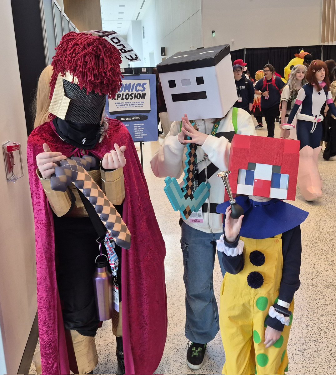 bupkyss's tweet image. experienced my first ever comiccon last weekend! I met a lot of really cool folks :-)) (📷🧵) #calgaryexpo #comiccon #aregect