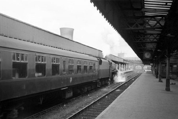 oakroyd's tweet image. #Ghosts - Buchanan Street Station, #Glasgow 1965. Pinkston Tower gives orientation.  (J. Hume)