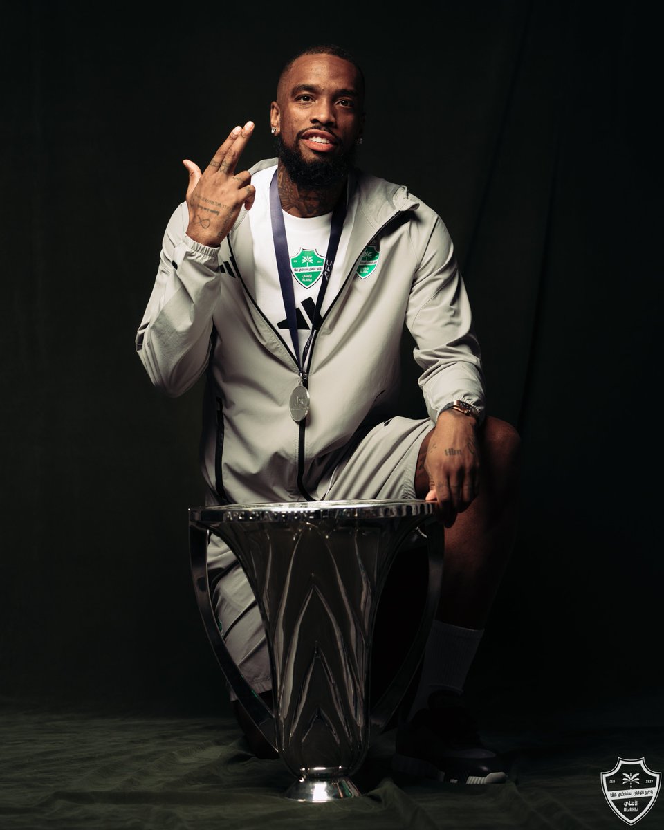 النادي الأهلي السعودي tweet media