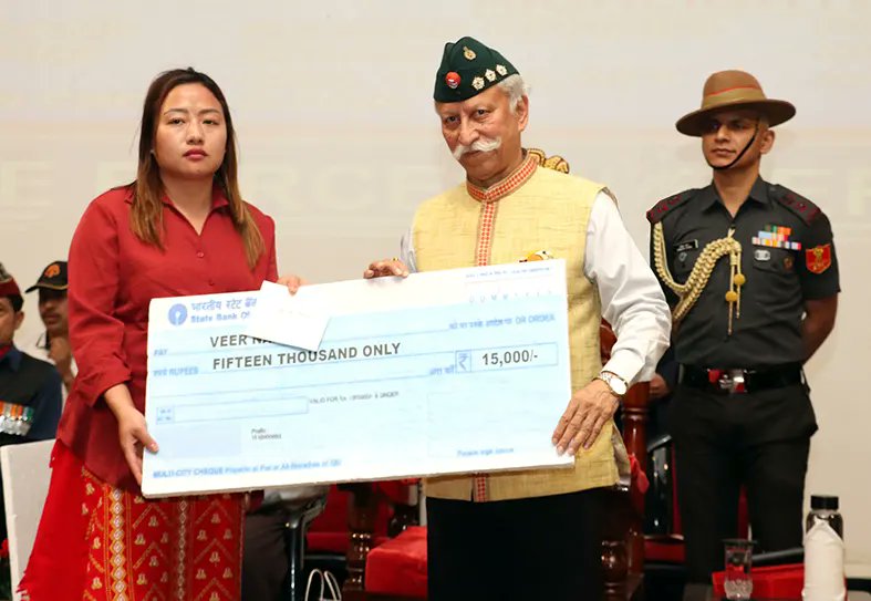 arunachaltimes_'s tweet image. (Guv calls for stronger #welfare measures for #ex_servicemen)
The Arunachal Times  - arunachaltimes.in/index.php/2026…