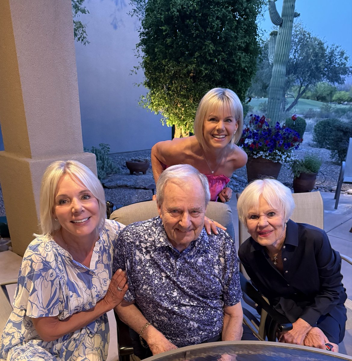 GretchenCarlson's tweet image. Happy 92nd birthday to my dad! Blessed beyond belief to have you in our lives today and every day!