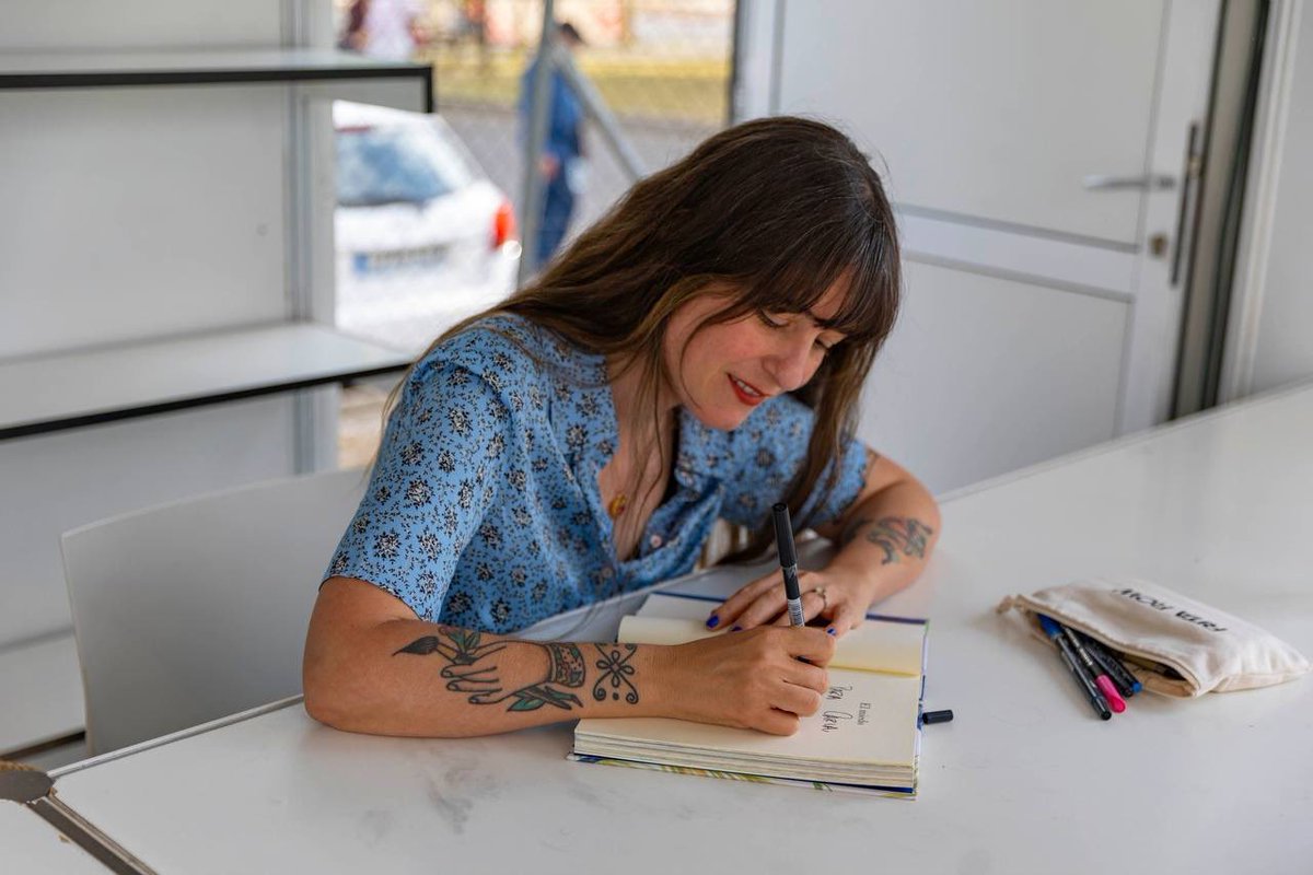 Aída Castillejo tweet media