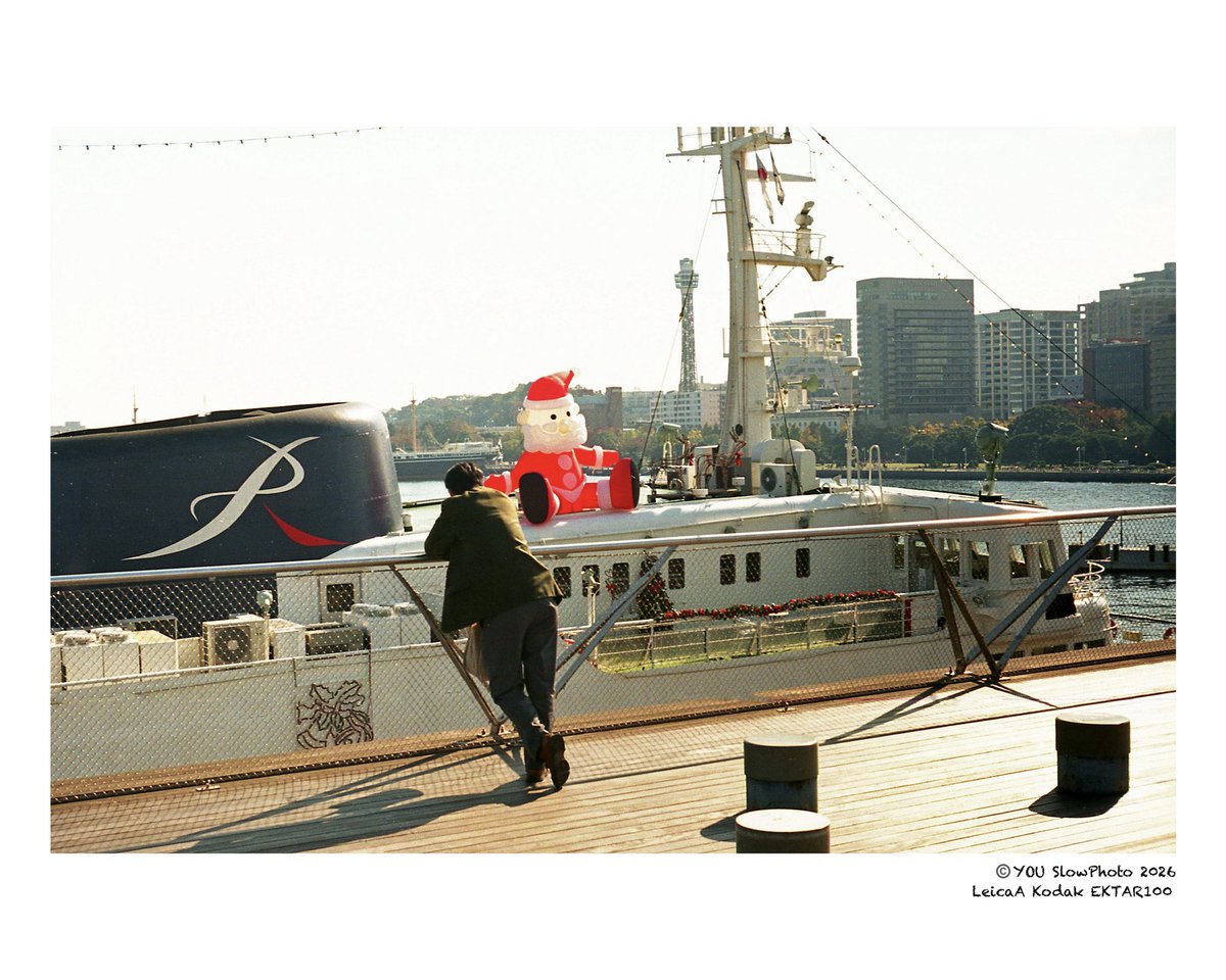 YOU_tanko's tweet image. Trip on Memories
2018.11  横浜

昨日たまたま立ち寄った中古カメラ店で触れたライカA 

以前所有したこともあり、写りが気になり見返して見ました

目測、1930年代の新エルマー、そしてエクター100等々の組合せ
でもかなり立派な写りに驚き🤩

#filmphotography 
#snapphotography