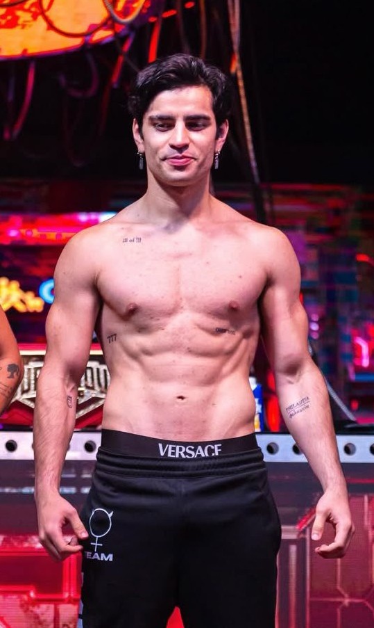 carallochosco's tweet photo. 🇲🇽#ChicosReality🇲🇽

Aron Mercury

El tiktoker y ex-participante de #LCDLF luce trabajados abdominales y eróticos sobacos velludos en su pesaje para el #SuperNova

@Guapazos @Sexytvboys @malecelebsnude @gaybitchyqueen @CentralDoTesao @TheMale_Central @SinCamisaFiltro @shirtlessxx https://t.co/iVp7RmR3BP