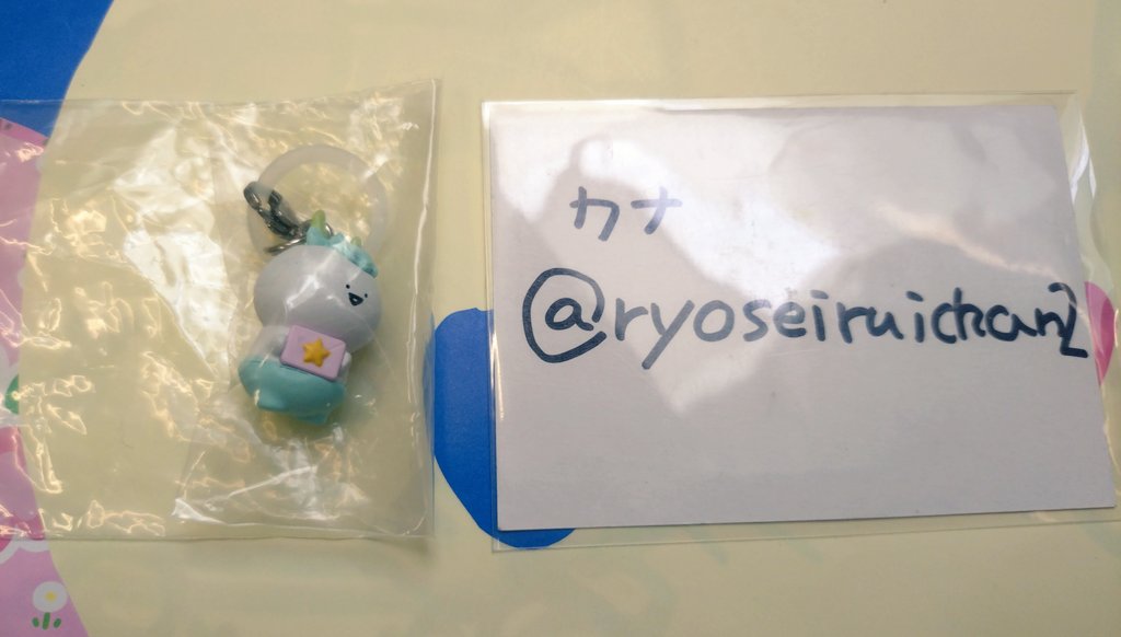 カナ tweet media