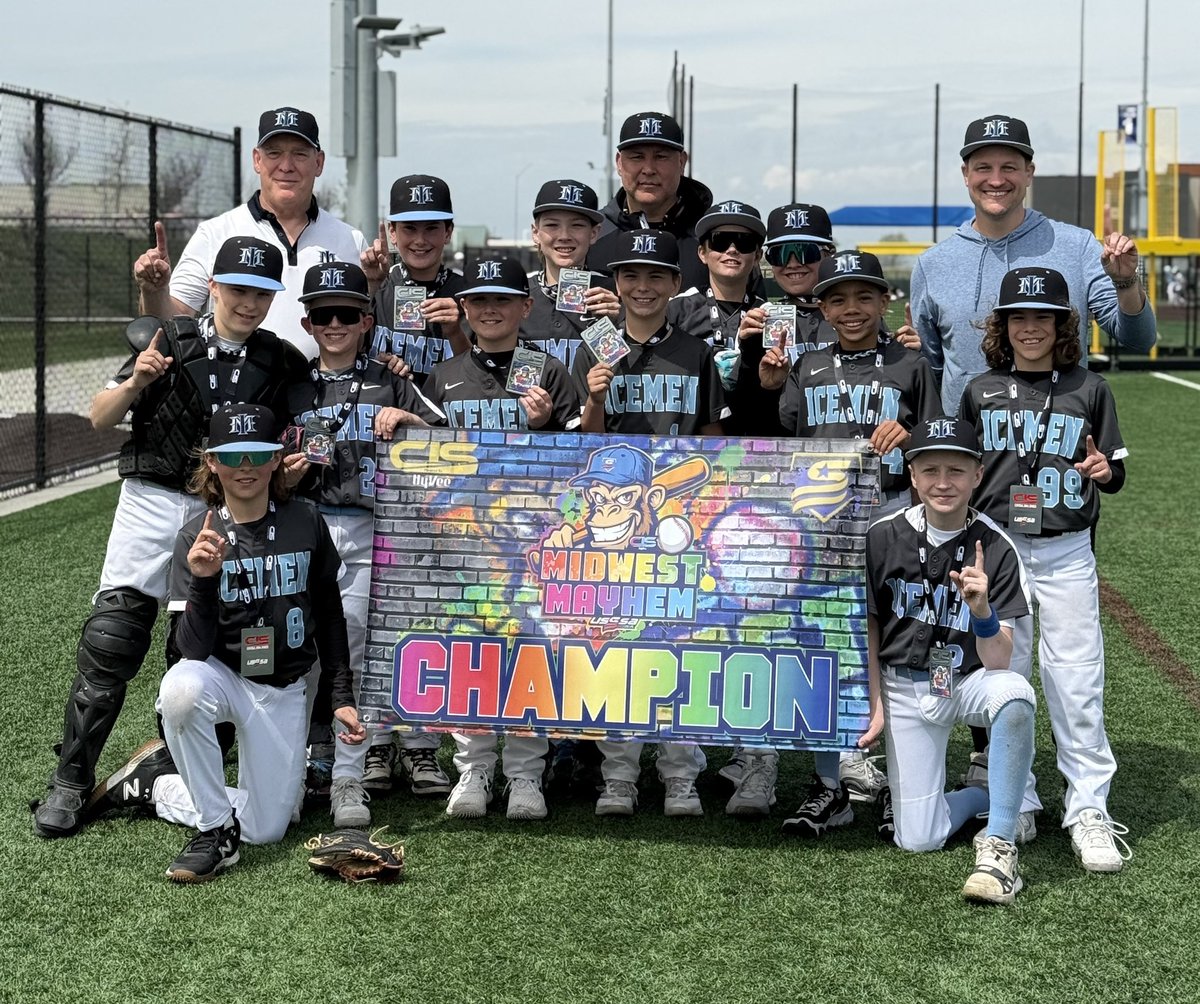 MNIcemen's tweet image. Congrats to 13u Gominsky, 13u Sutterer, 12u Caldeen, and 11u Atkinson on winning championships this weekend in Iowa!

#icemenexperience #iceicebaby #champions