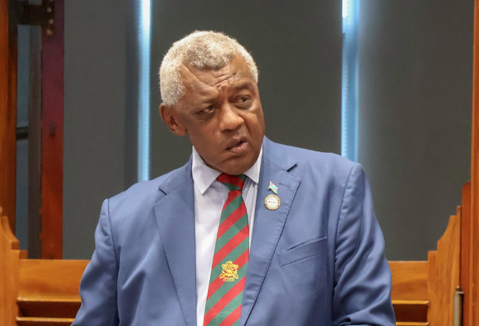 raetlomi's tweet image. Injured Fiji police officer in checkpoint incident ‘is my daughter’, says Tikoduadua dlvr.it/TSF00Y #Fiji