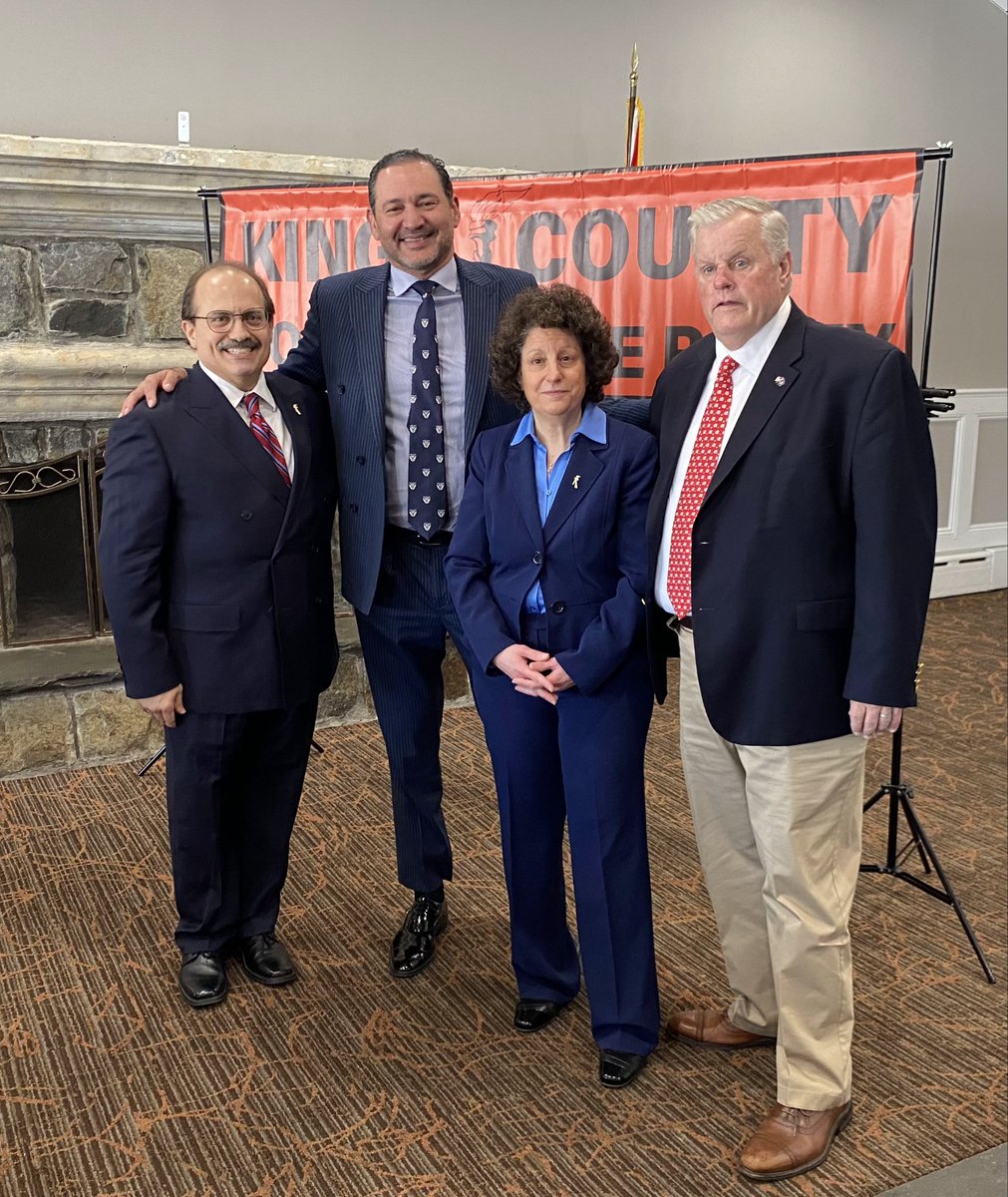 BKConservatives's tweet image. Annual Brunch honored Donald Cranston. Bruce Blakeman delivered clarion call to save our state.  Joe Hernandez, Comptroller candidate will save our finances. Chairwoman Vella-Marrone, State Chair Kassar and electeds. On to November! #Brooklyn #Conservative #republican #nyc #nys