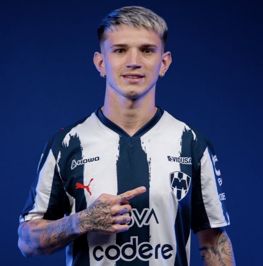 Largate Ocampos 🇫🇷 tweet media