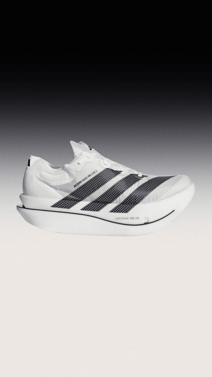 JSkiSneakers's tweet photo. ADIZERO ADIOS PRO EVO 3 dropping on the adidas app! Get the adidas app now and register for this product drop #adidasapp https://t.co/9VZVo3SXDr https://t.co/4V5OTJfYnD