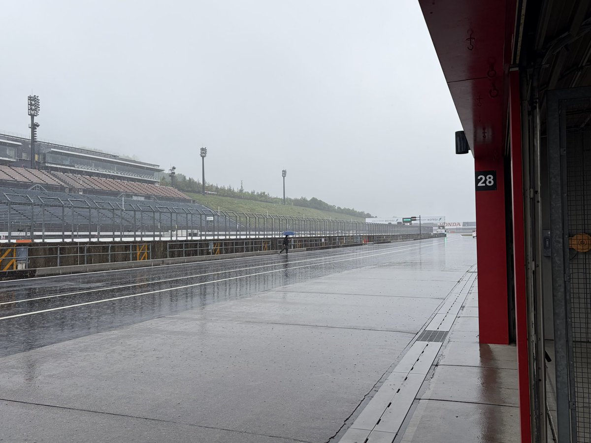 本日はショップの輪もてぎ！
あいにくの雨です😅