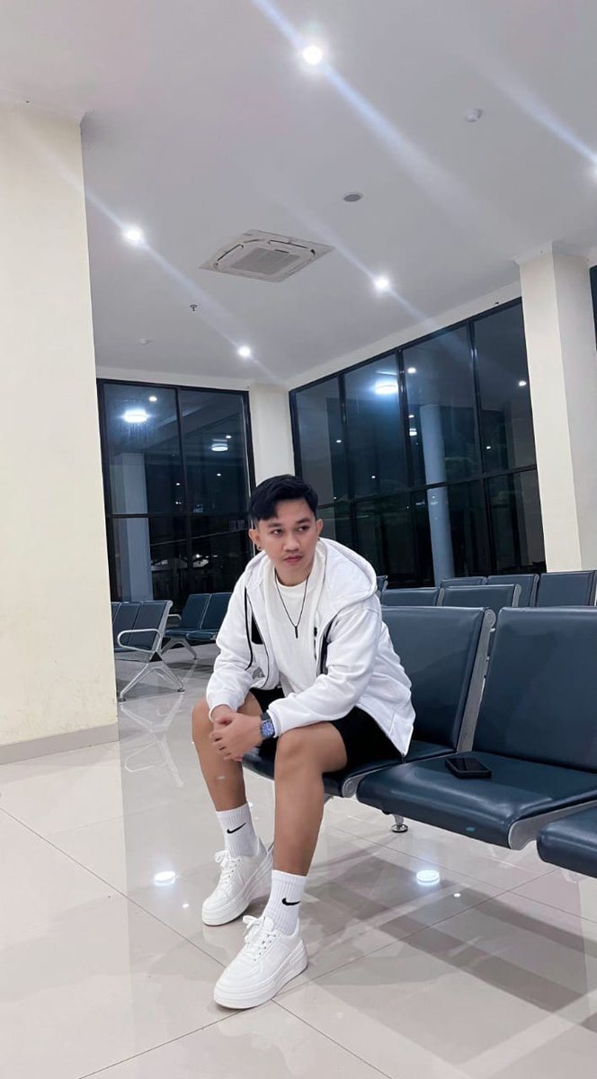 Dery Massage tweet media