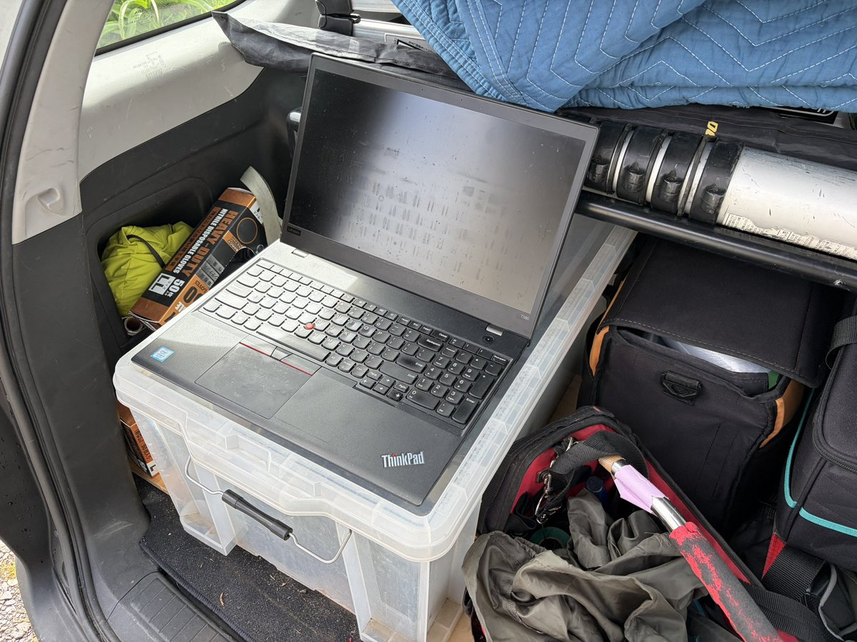 AndyRoussimoff tweet media