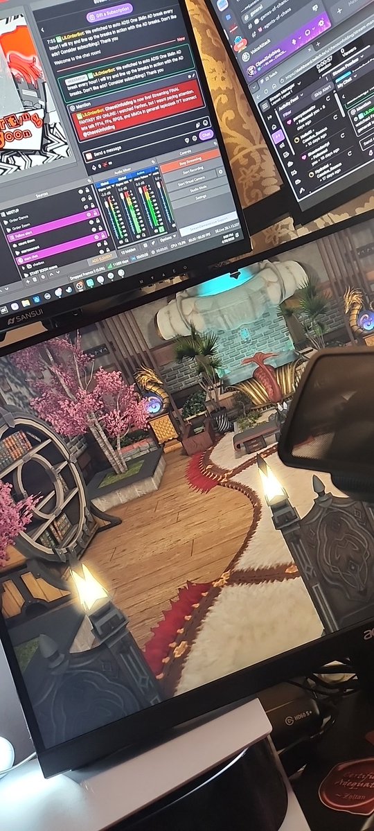 Getting back onto FFXIV tonight. Live on TTV / ChaosUnfolding.
Talking about Evercold.. the fanfest.. MMOs in general. 
All thay jazz!!! 
#ffxiv #evercold #liveTTV