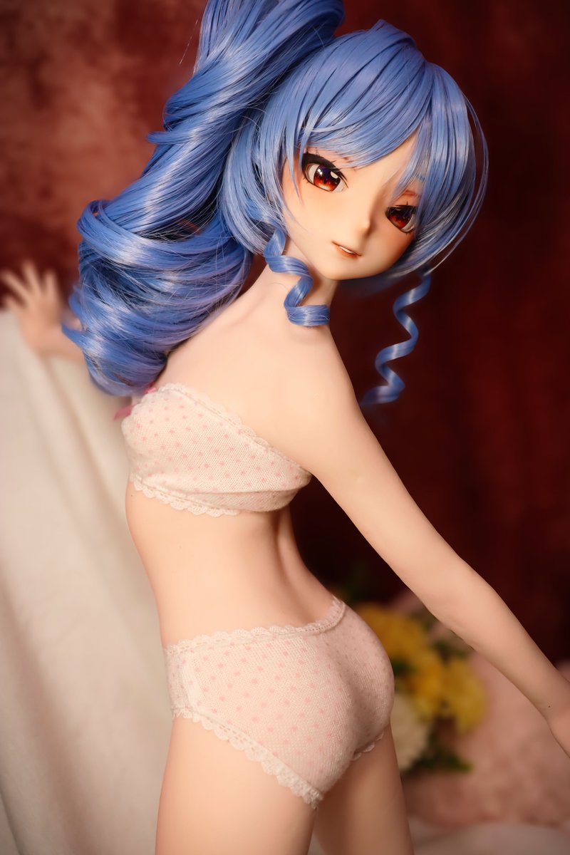 CUSTOMDOLL tweet media
