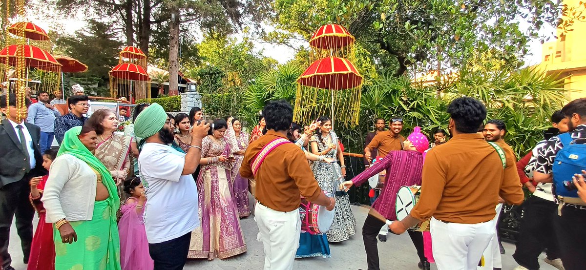 AryonWedding's tweet photo. Vishal &amp; Priyanshi Destination Wedding.
https://t.co/3zJXKANDhx
#aryonweddingplanner #vishalpriyanshi https://t.co/ZansGCYqxq