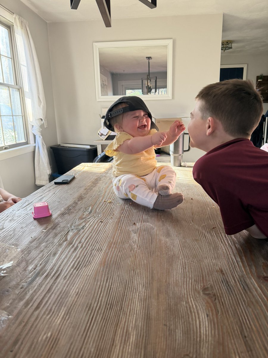 PorkMeat_1's tweet photo. @onlyCFrancisco This was the type of actions that saves my baby girls life back in July 2025. She took almost 4 minutes to start breathing on her own on O2. She is now a happy, healthy baby with no deficits. https://t.co/vyyEDSRsKT