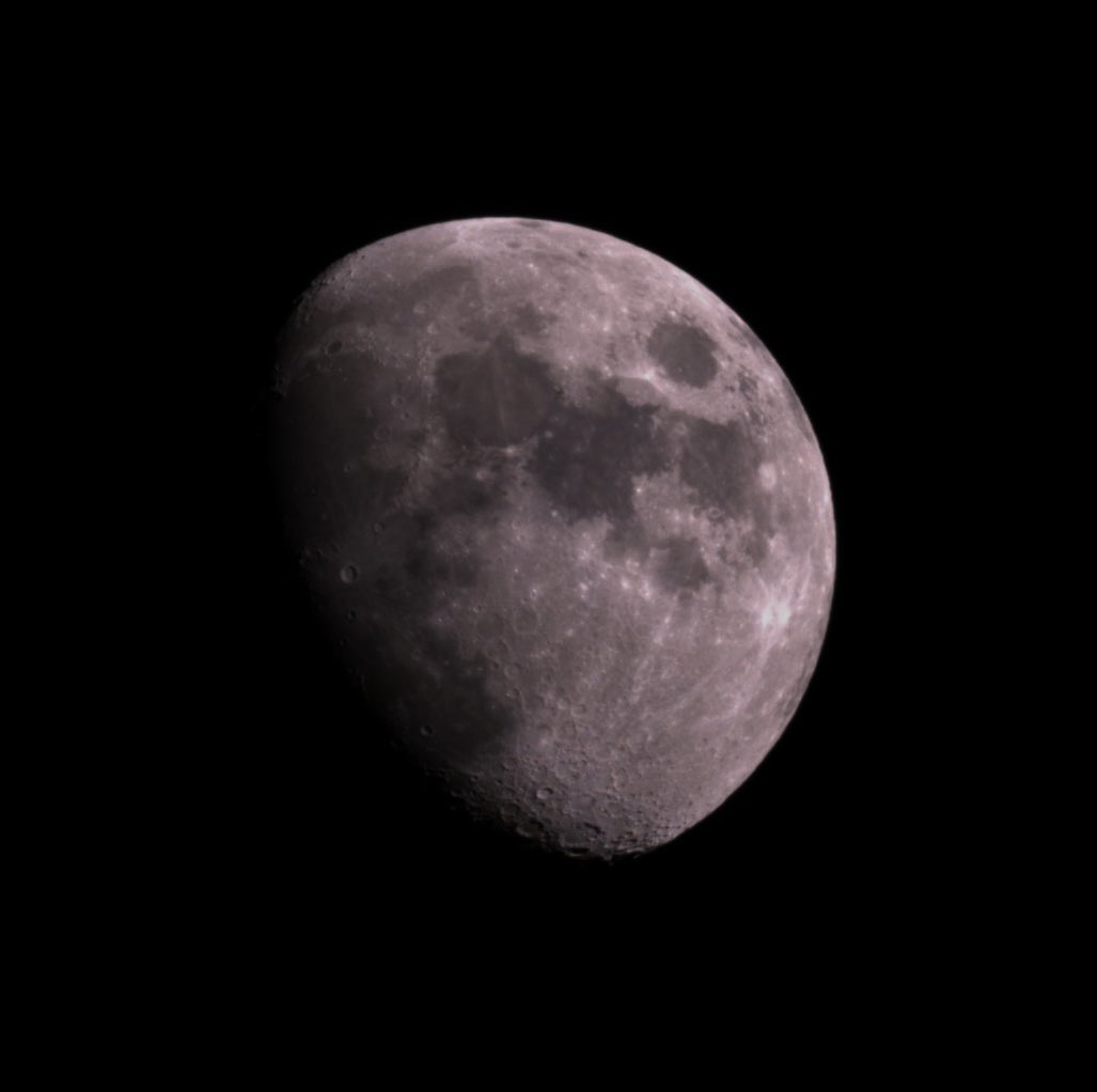 ELGR3CO's tweet image. Taking a look at the Moon hits different after we’ve been there 🌖👩🏼‍🚀🧑🏻‍🚀🧑🏼‍🚀🧑🏾‍🚀Thank you @NASAArtemis team! 

Taken with my @Vaonis_fr Vespera 1 on v3.2

#telescope #space #moon #todayinspace