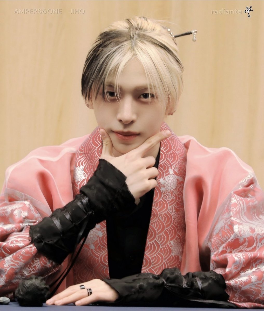 radiante_JIH♡610 tweet media