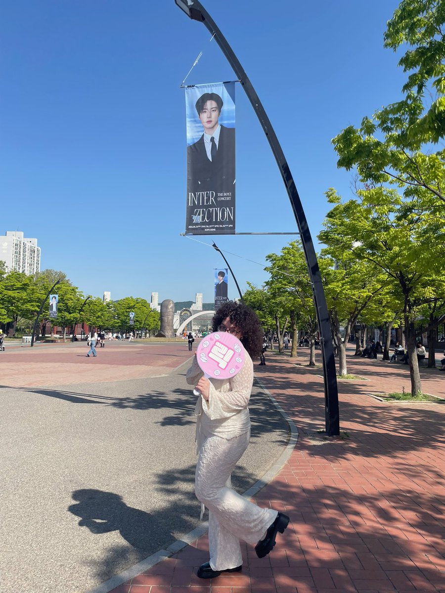 angelina˚ ༘♡ tweet media