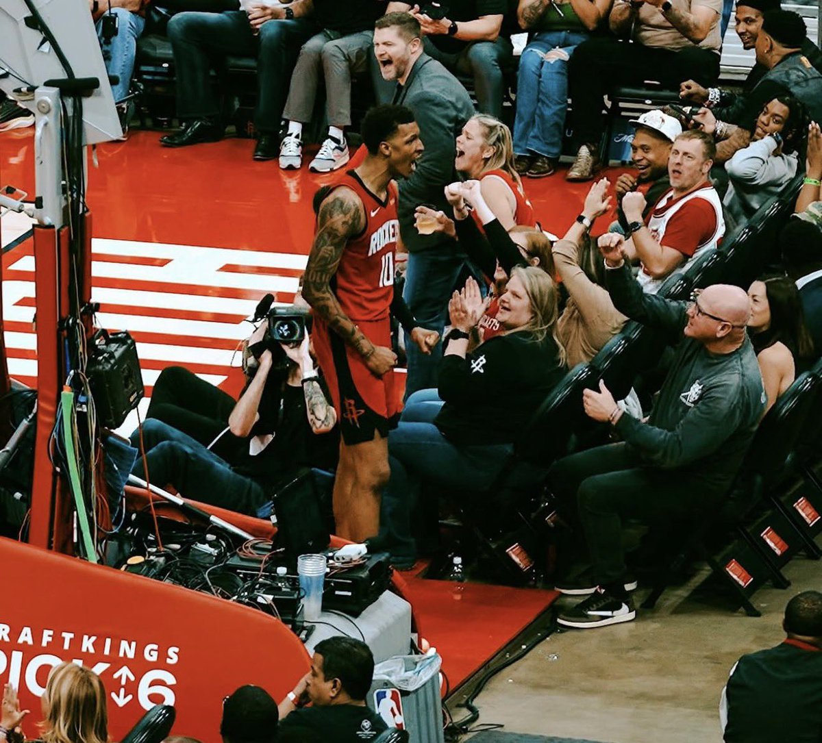 Playoff P tweet media