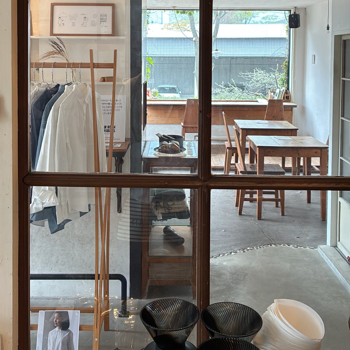 秋田ゼロハチコーヒーさんでのシャツ展
本日最終日、19:00頃までお待ちしてます。
どうぞよろしくお願いします。
お店は20:00までになりますー。