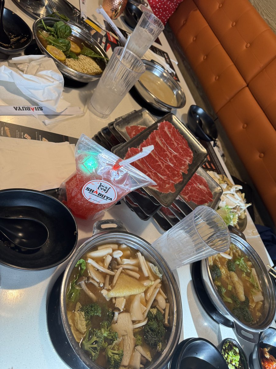 let the annual gc hotpot dinner commence (there’s 17 of us here, btw)