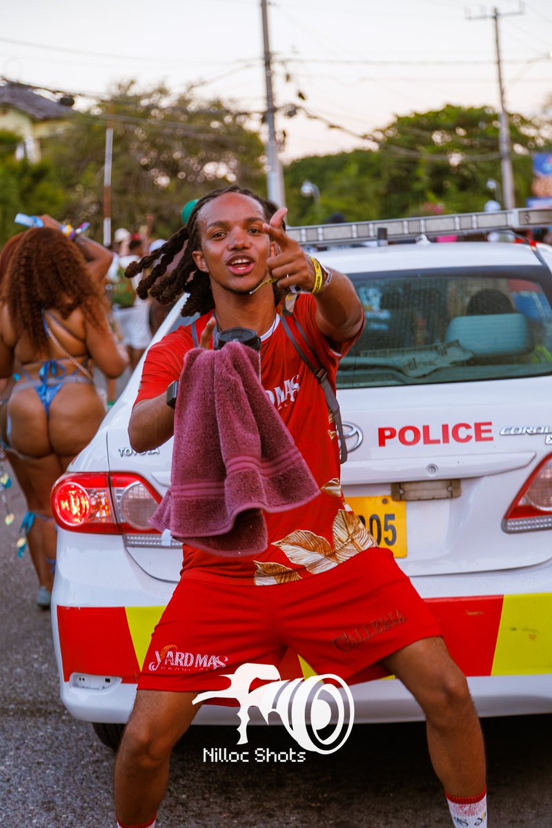 NillocShots's tweet photo. Hello from the Capital 🎶🎶
@yardmascarnival https://t.co/8wds0bDDC9