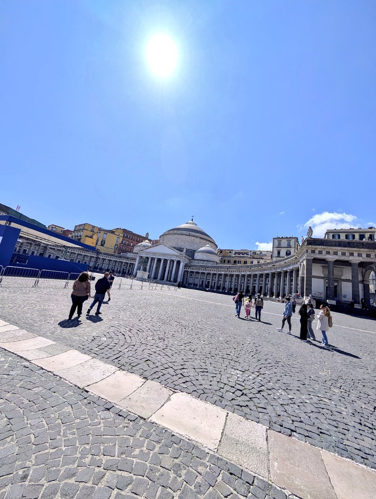 FRENKIES87's tweet image. La mia Napoli #cuty #sun #home # hi