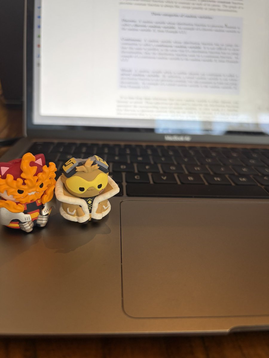 doginsummer4's tweet photo. locking in with #Endhawks #HoEn https://t.co/lLvSxFUWMP