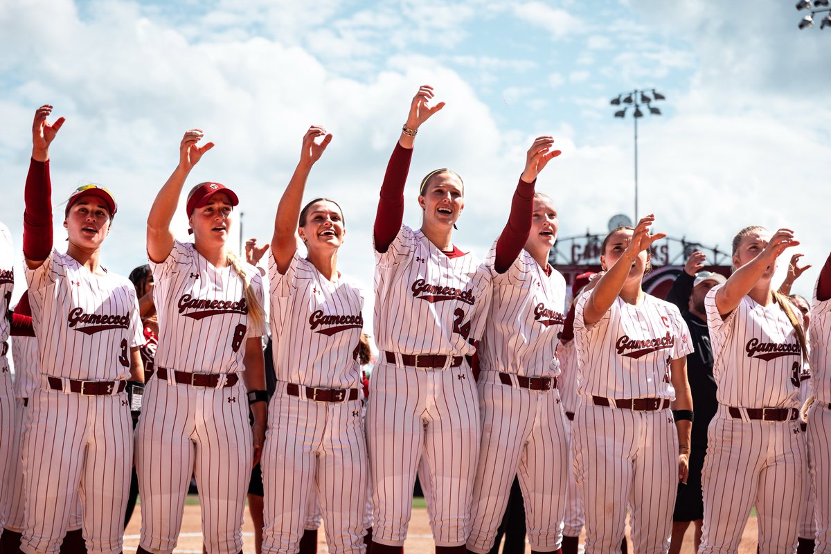 South Carolina Softball tweet media