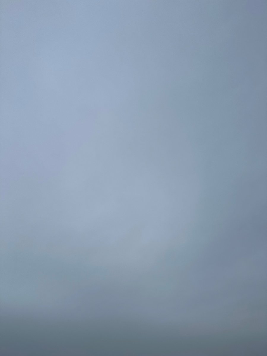おはようございます☁️