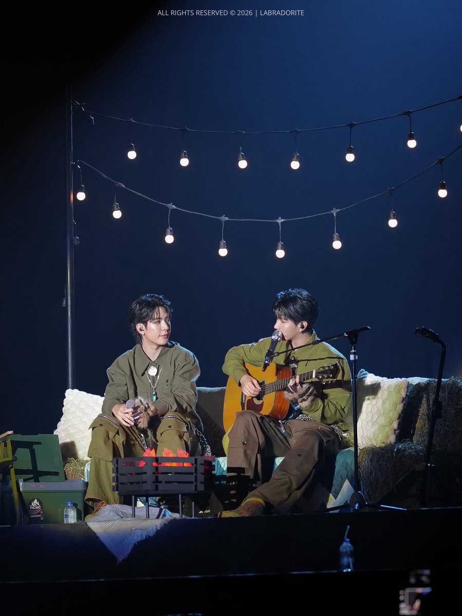 Labradorite tweet media