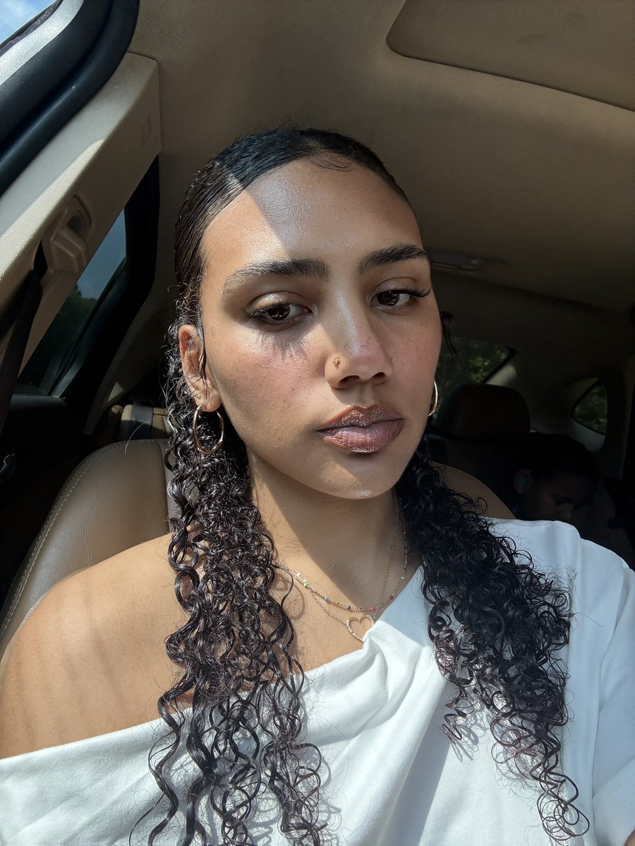 Here’s my face b4 I cried a lil.. :)