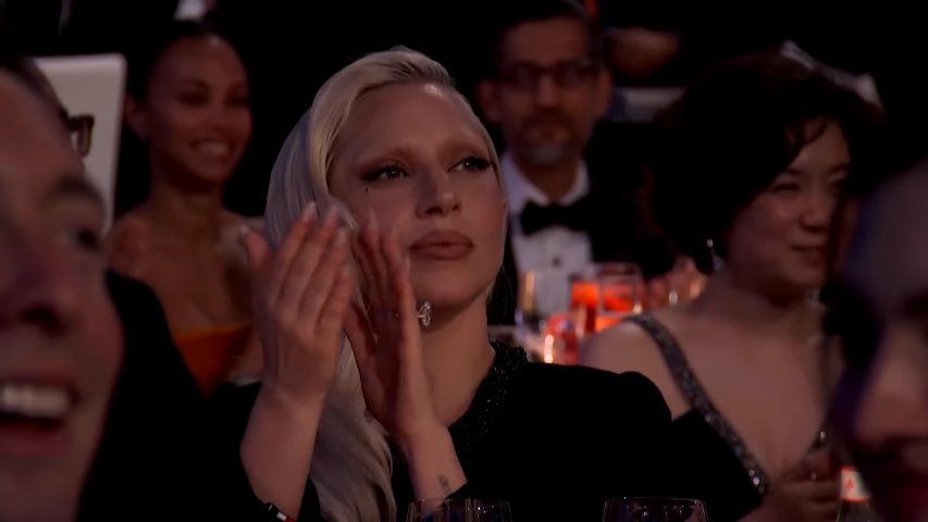 Info Lady Gaga tweet media