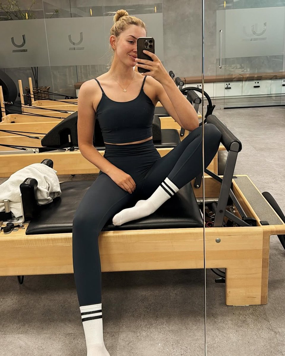 oliviaccowan's tweet image. Possibly my newest obsession 🤷🏼‍♀️🫶🏼 #pilates
