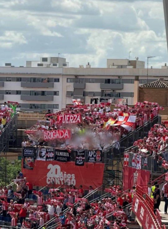 ULTRAS 𝕳 ACCOUNT OF tweet media